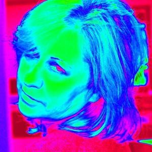 Meet your Posher, Teresa